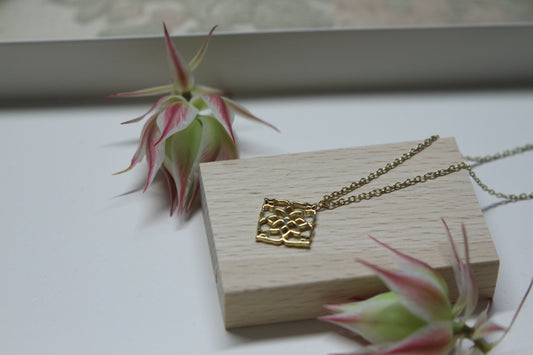 Collier Yana