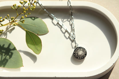 Le Collier Hélioz