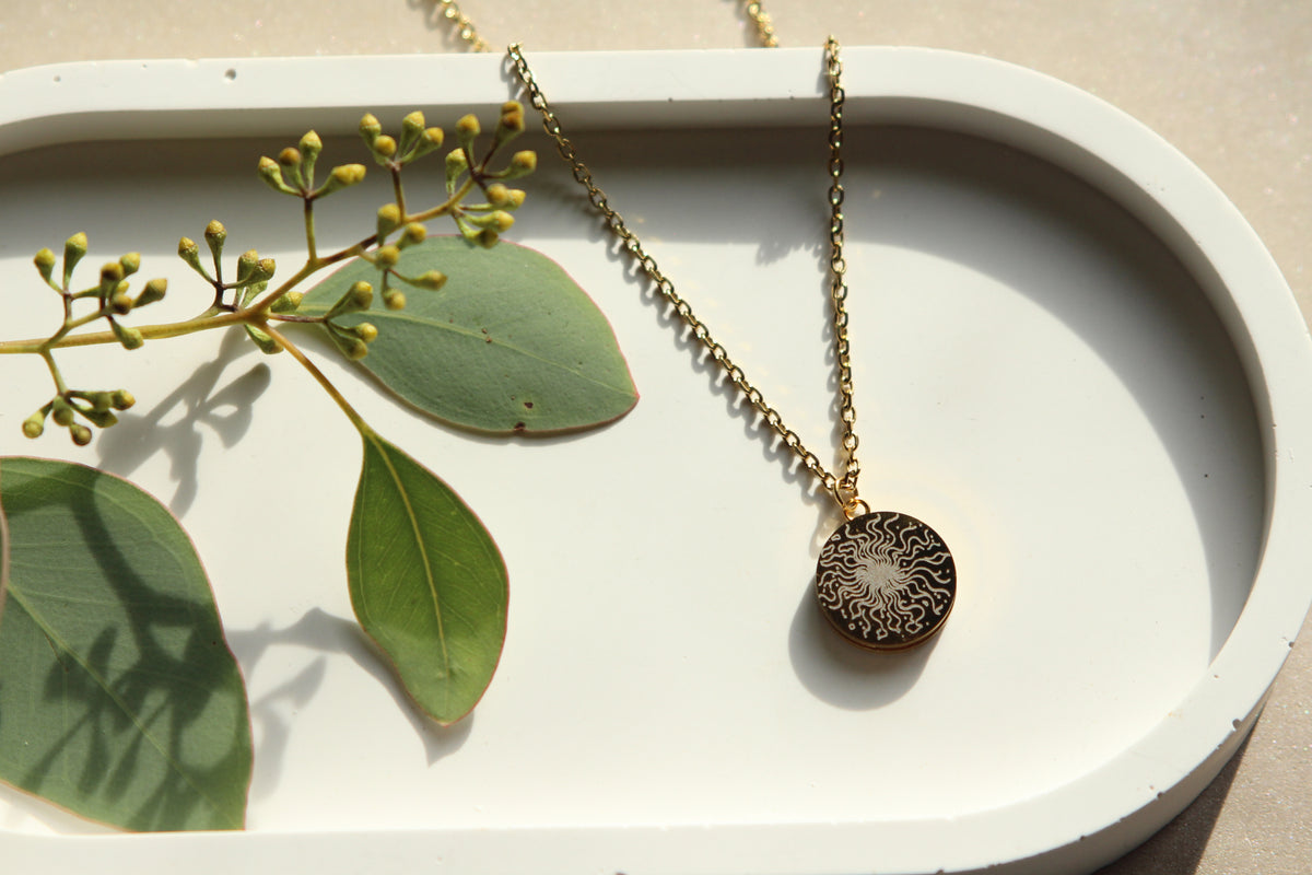 Le Collier Hélioz