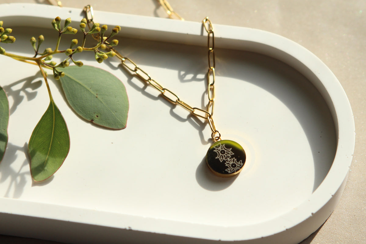 Le Collier Hélioz