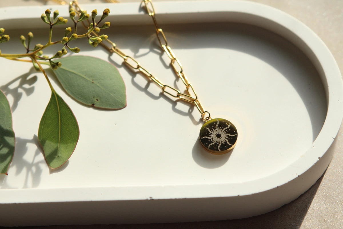 Le Collier Hélioz