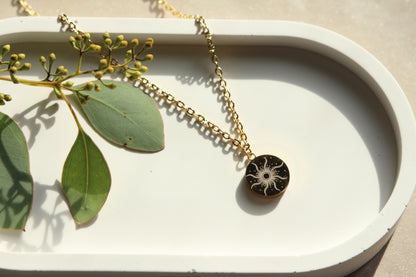 Le Collier Hélioz